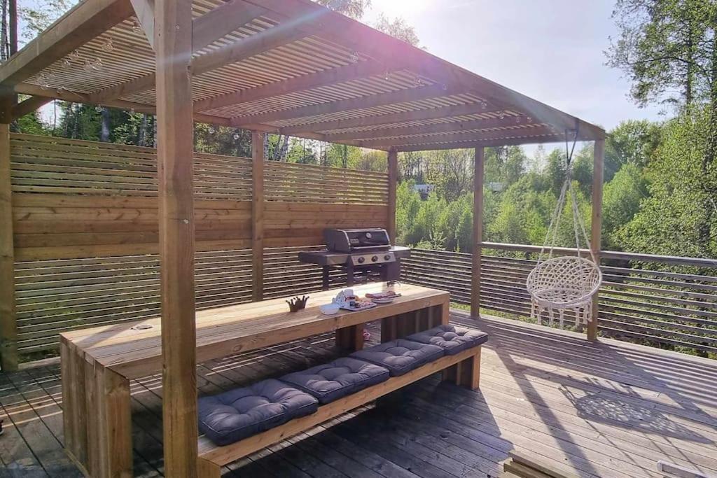Family Friendly Villa With Sauna In The Nature Бурос Экстерьер фото